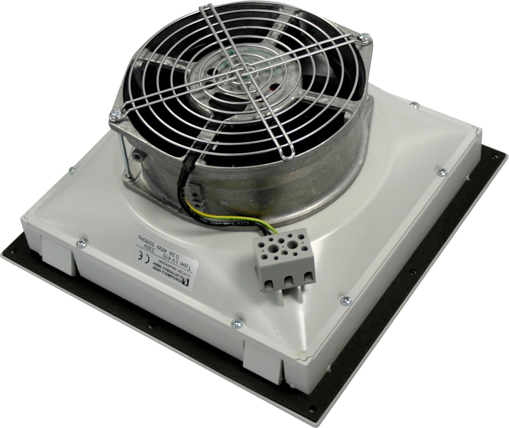 Un ventilateur carré avec grille de protection et bloc de connexion électrique, monté sur une plaque métallique.