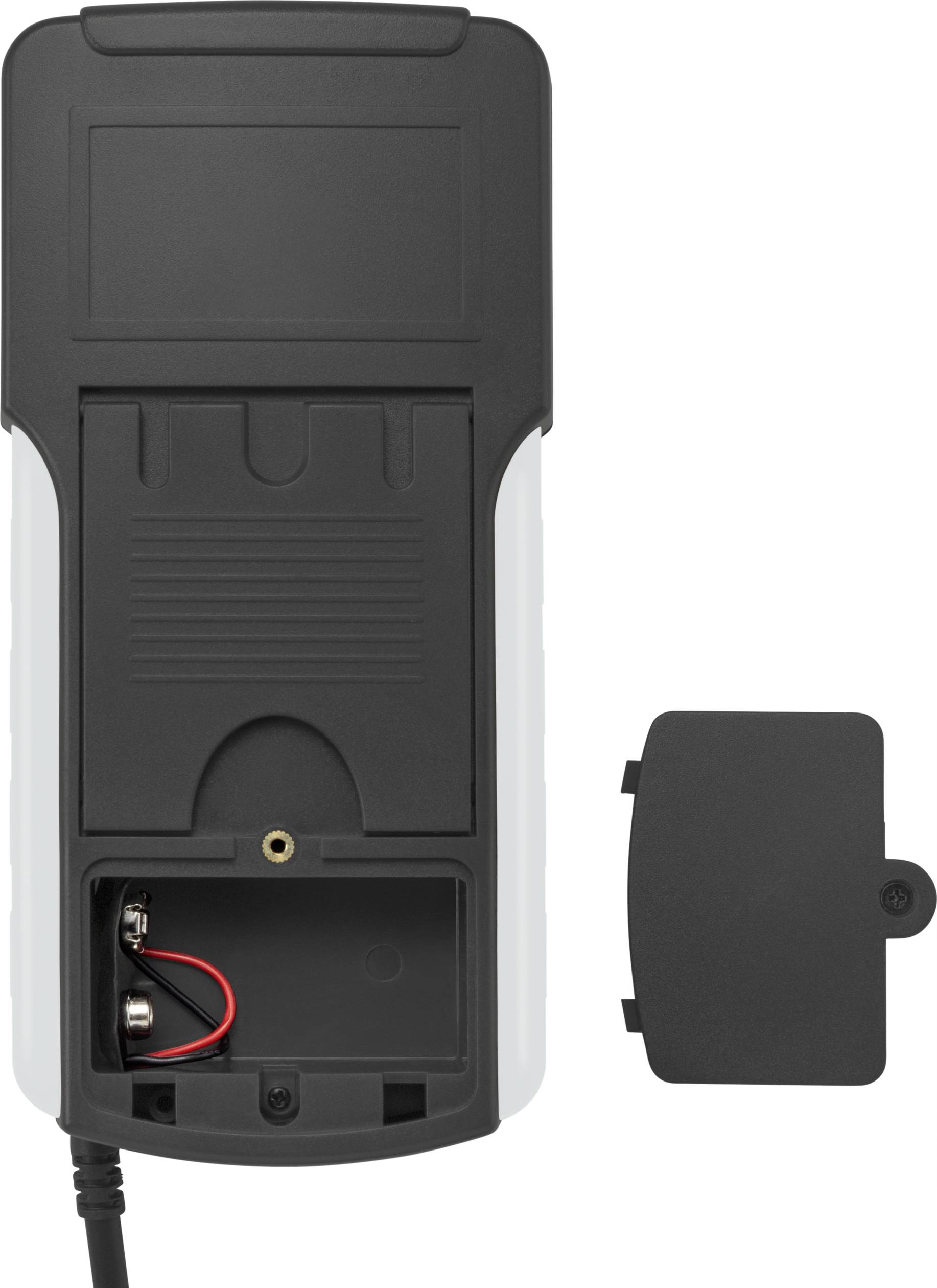 Arrière d'un appareil électrique avec un compartiment à piles ouvert, un emplacement vide pour les piles et son couvercle retiré à côté.