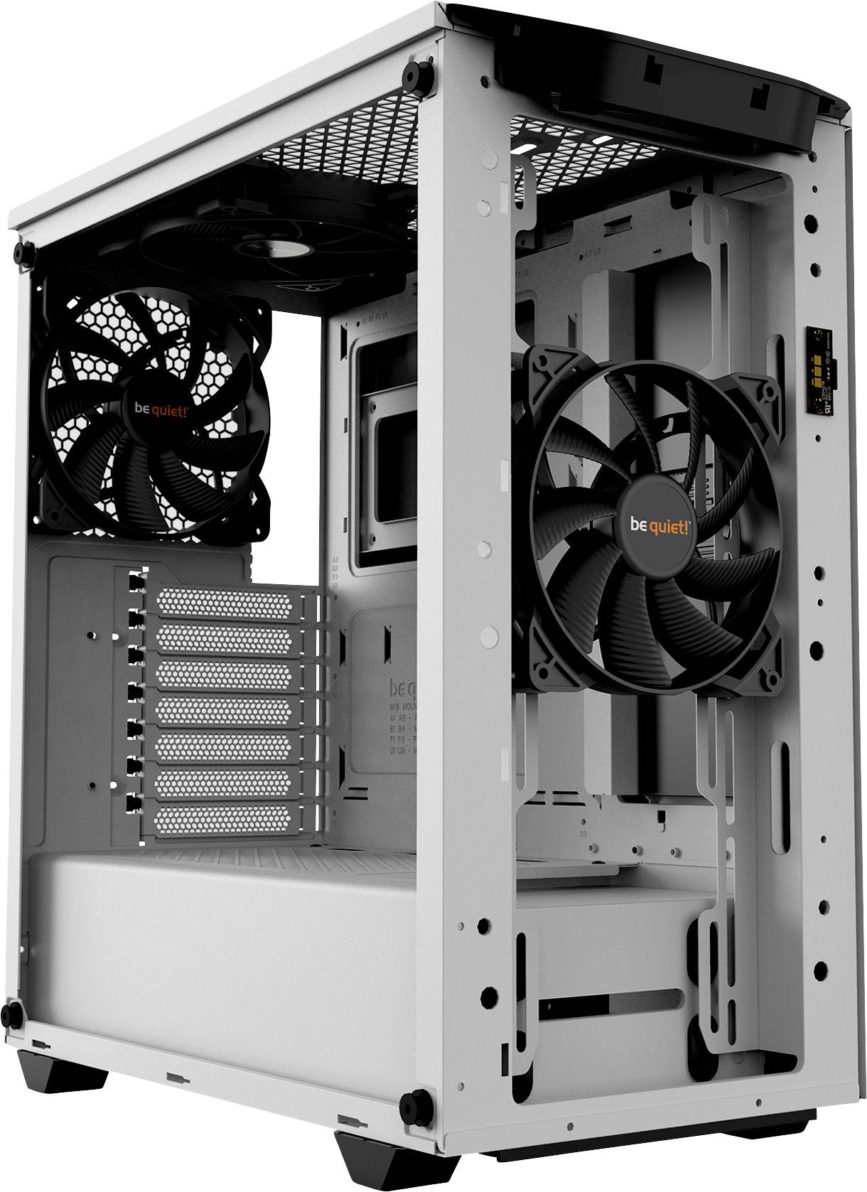 Un boîtier PC blanc avec deux ventilateurs intégrés à l'avant. Il dispose de plusieurs emplacements d'extension et offre de l'espace pour des ajouts supplémentaires.