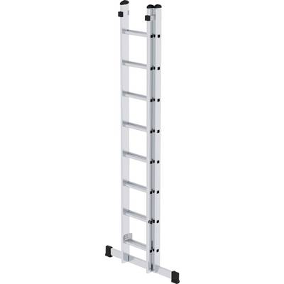 Échelle en métal avec deux rails parallèles et plusieurs échelons, adaptée à une utilisation domestique ou professionnelle en extérieur.
