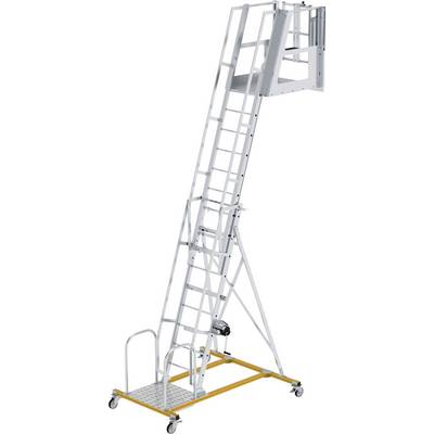 Une échelle mobile en aluminium avec plateforme de sécurité et roulettes pour une utilisation flexible, idéale pour les travaux en hauteur et les inspections.