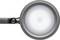 Lampe LED ronde argentée avec tige de support noir, vue de dessus. Idéale pour un éclairage précis dans les espaces de travail.
