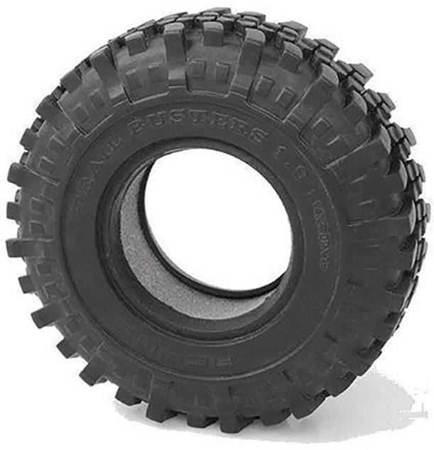 Pneu tout-terrain noir à profil rugueux ; adapté aux véhicules 4x4, offrant une haute traction sur des terrains accidentés.