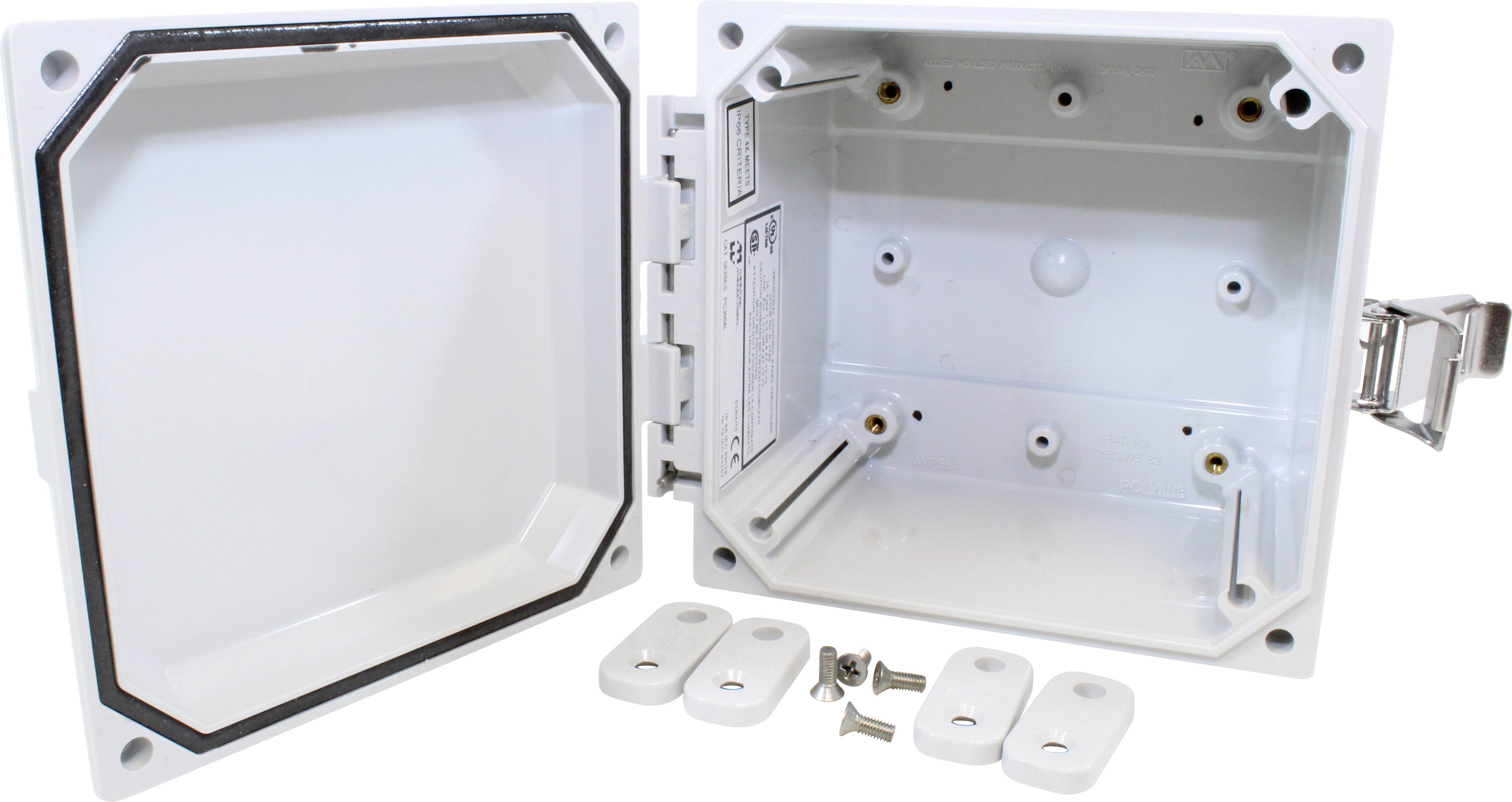 Boîte électrique ouverte, boîte en plastique blanc, quatre vis et trois supports visibles. Adapté pour un montage mural.