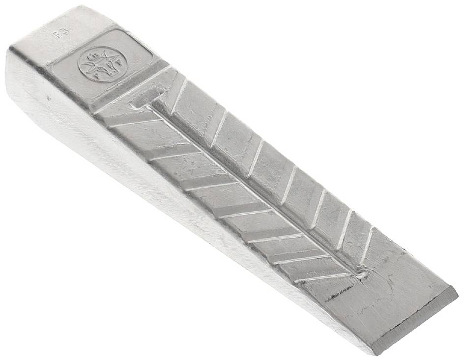 Un bloc métallique argenté en forme de coin, avec des rainures et une gravure sur la face supérieure.