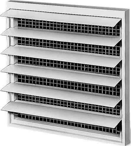 Une trappe d'aération rectangulaire à plusieurs lamelles horizontales, destinée à la ventilation ou à l'échange d'air.