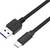 Câble USB noir avec connecteurs USB-A et USB-C, utilisé pour connecter des appareils pour le transfert de données et la charge.