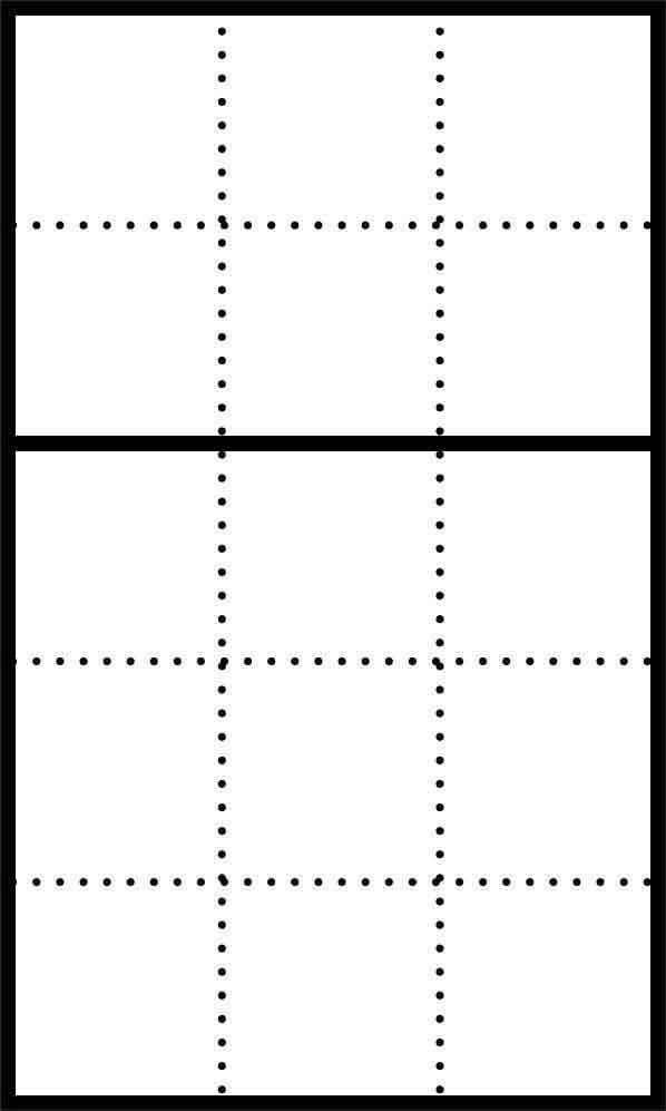 Un tableau d'échecs vide avec quatre carrés et des lignes pointillées divisant chaque carré en une grille de 3x3.