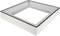 Un cadre métallique blanc carré, légèrement incliné, avec un bord sombre, probablement partie intégrante d'un système de plafond ou de mur.