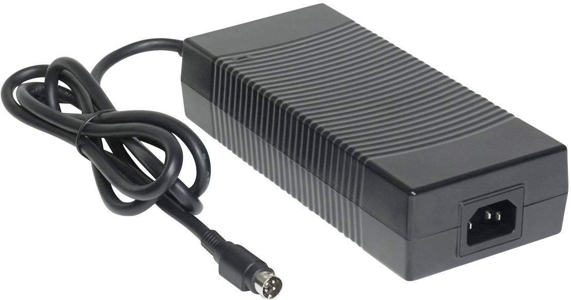 Adaptateur secteur noir avec câble et fiche à quatre broches sur le côté gauche, forme rectangulaire avec des rainures sur le dessus.
