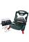 Coffret à outils vert de Bosch avec différents embouts de perçage et de vissage, chevilles et vis. Ouvert pour montrer le contenu.