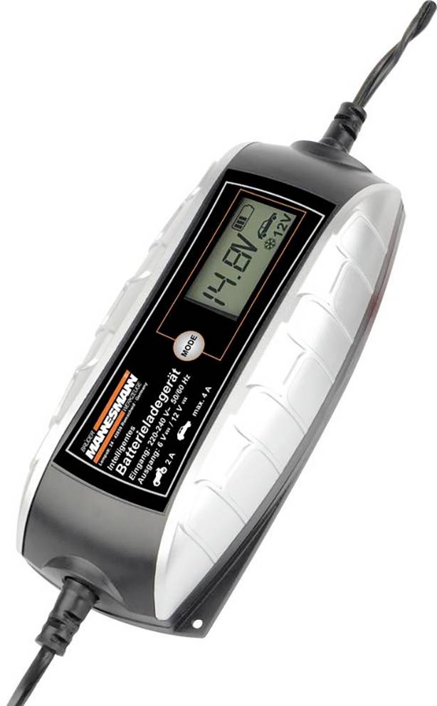 Chargeur de batterie avec affichage numérique indiquant 4,9 V. L'appareil est noir et blanc avec une poignée antidérapante.