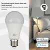 Ampoule à côté d'un canapé et d'une lampe. Texte : 'Commande vocale avec Amazon Alexa ou Google Assistant'. Logos d'Alexa et de Google Assistant.