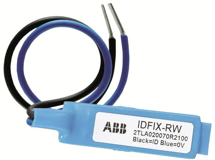 Capteur ABB IDFIX-RW avec câbles bleus et noirs. Étiquette : 'IDFIX-RW 2TLA020070R2100 Noir=ID Bleu=0V'.