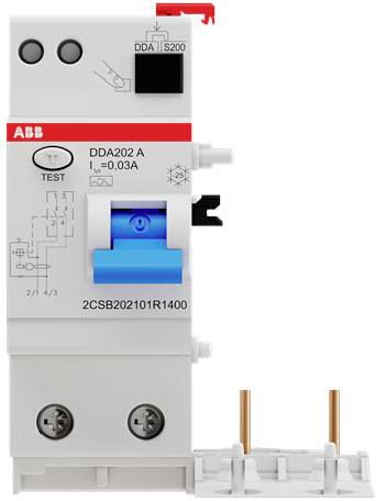 Interrupteur différentiel DDA202 A d'ABB, 0,03 A, avec bouton de test, pour la protection contre les courants de défaut dans les installations électriques.
