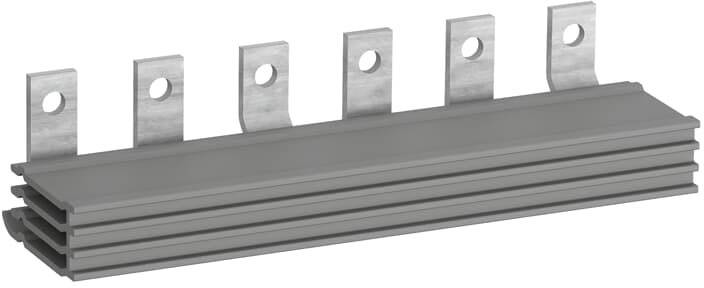 Rail métallique avec six supports en L en haut, chacun percé d'un trou, adapté pour la fixation dans les installations électriques.