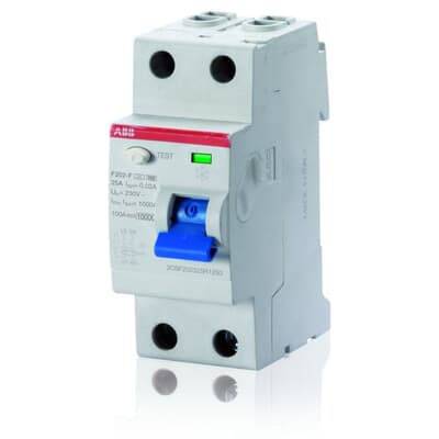Un interrupteur de protection avec un levier bleu et un indicateur LED vert sur un boîtier gris, pour la protection contre les surcharges électriques.