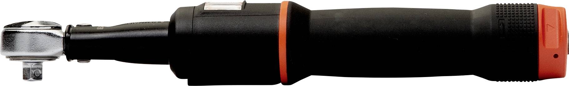 Une clé à cliquet pneumatique noir et orange avec un carré de transmission femelle carré à l'extrémité gauche.