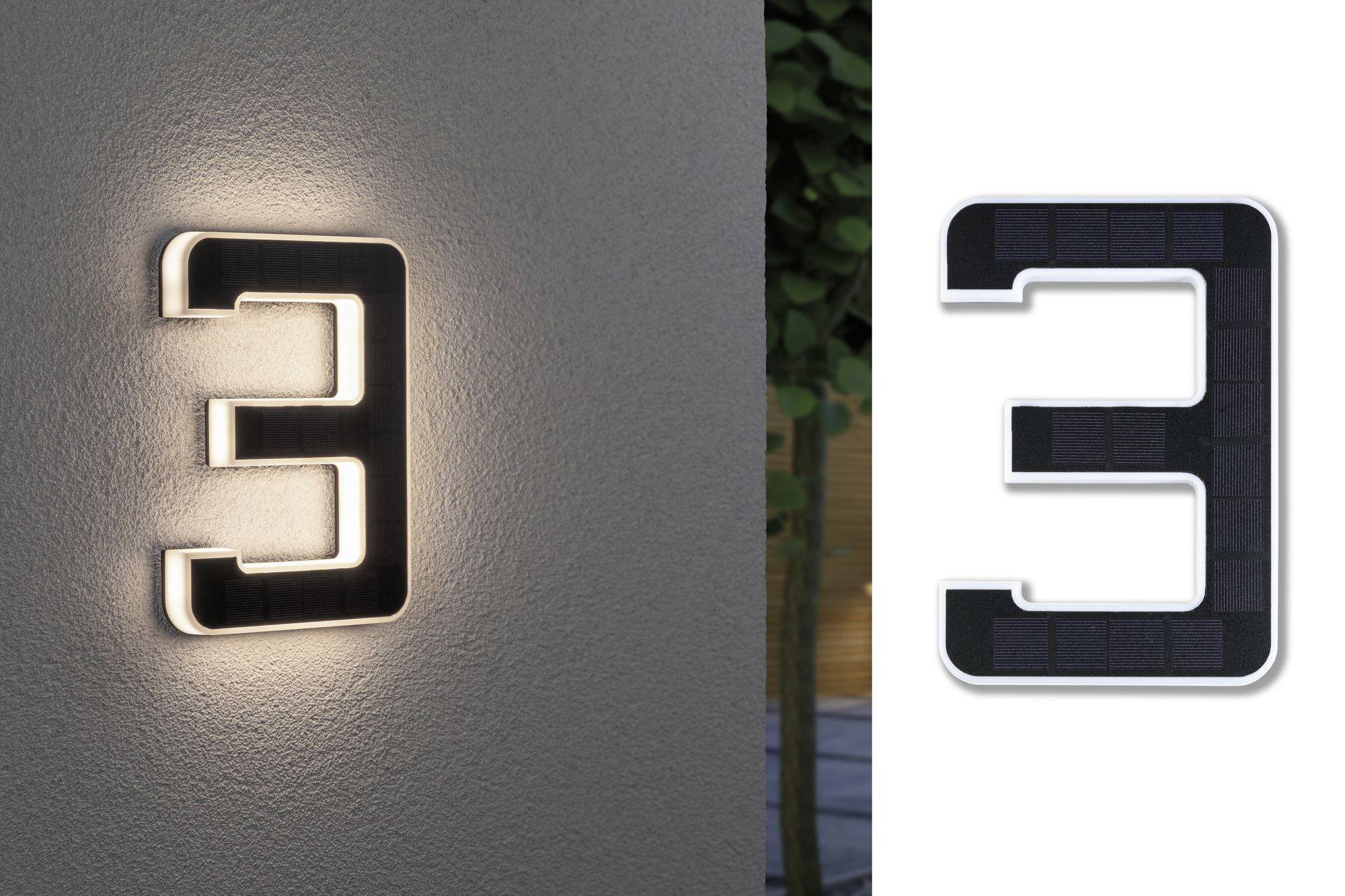 L'image montre un numéro de maison '3' lumineux sur un mur. À gauche, le chiffre brille sur une surface claire, à droite, il n'est pas éclairé.