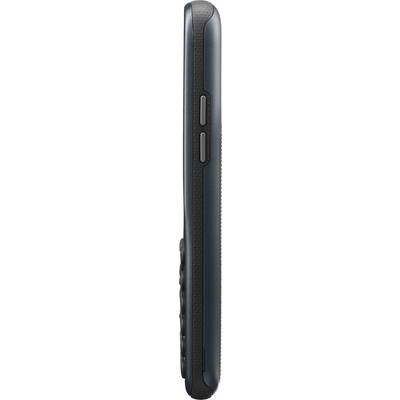 Vue de côté d'un téléphone mobile. Deux touches de volume sont visibles, la couleur du boîtier semble sombre avec des accents légers.