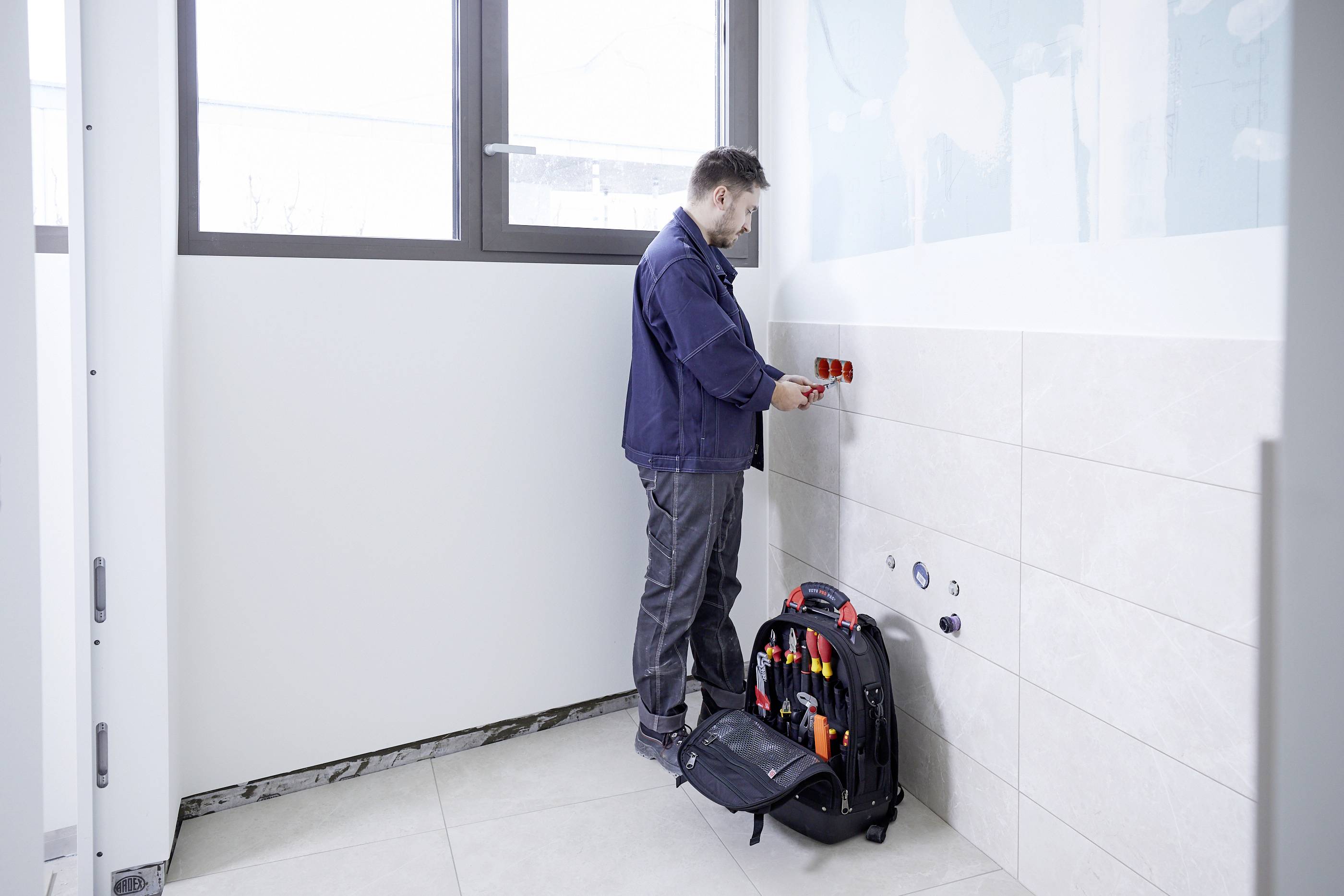 Wiha Set L electric 45153 pour électricien Sac à dos à outils équipé 26 pièces (l x H x P) 330 x 480 x 230 mm-6