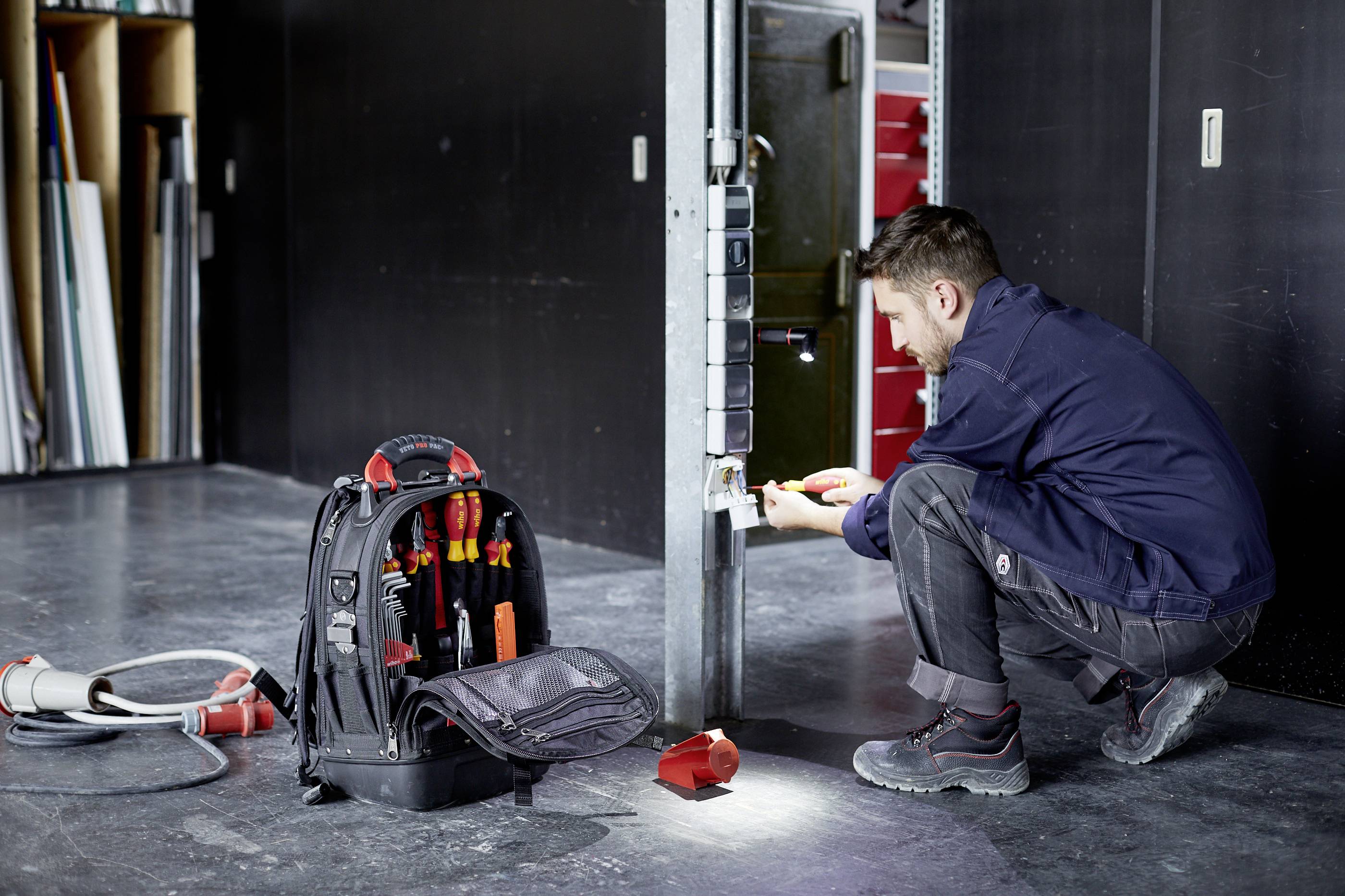 Wiha Set L electric 45153 pour électricien Sac à dos à outils équipé 26 pièces (l x H x P) 330 x 480 x 230 mm-23