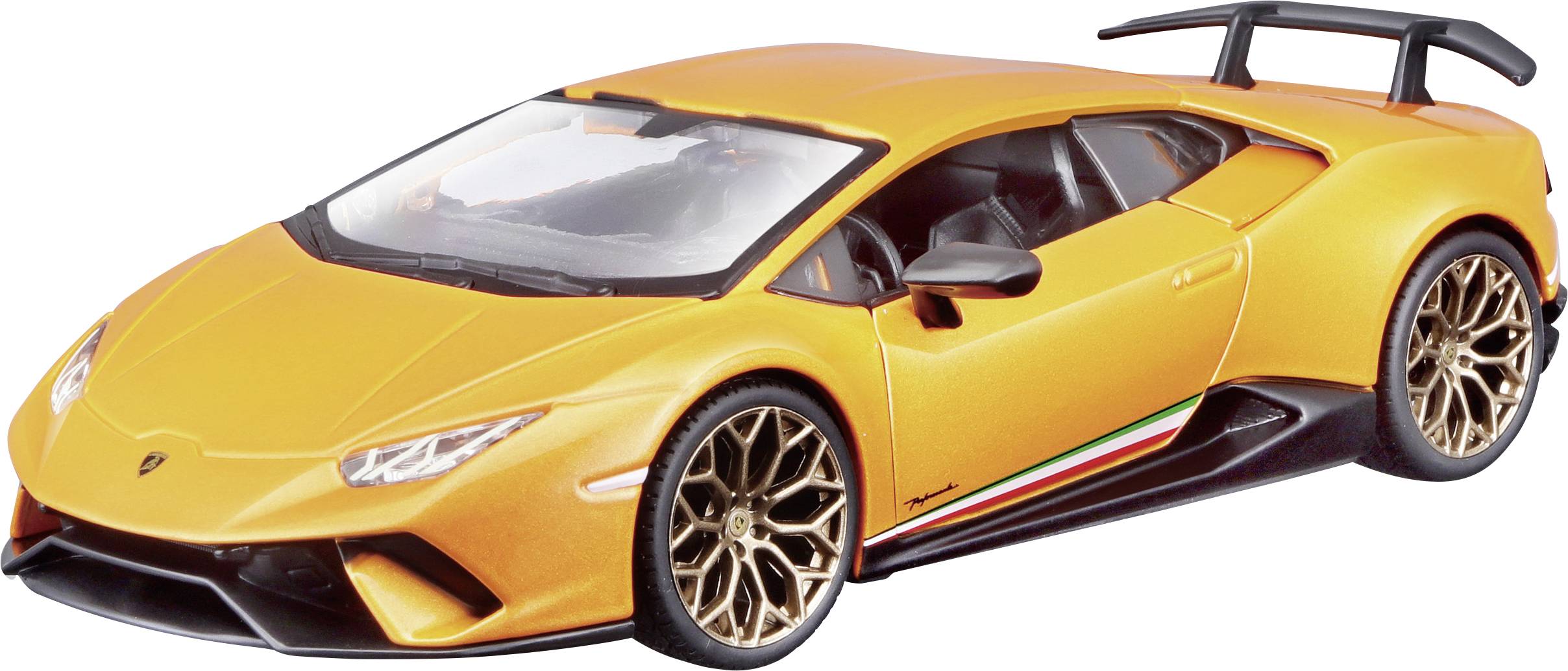 Une voiture de sport orange au design voyant et à aileron arrière. Les pneus sont de couleur bronze. La voiture est sur un fond blanc.
