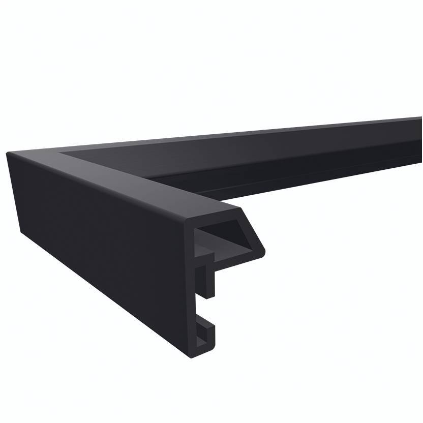 Profilé en plastique noir en forme de L, formant un angle et utilisé comme protection de chant.