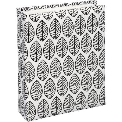 Livre à couverture blanche avec un design de feuilles noires.