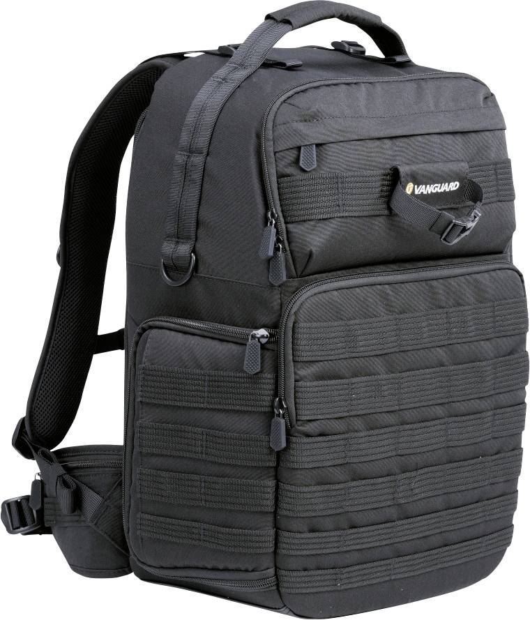 Un sac à dos noir avec plusieurs poches à fermeture éclair et des bretelles rembourrées, adapté pour l'équipement photographique.