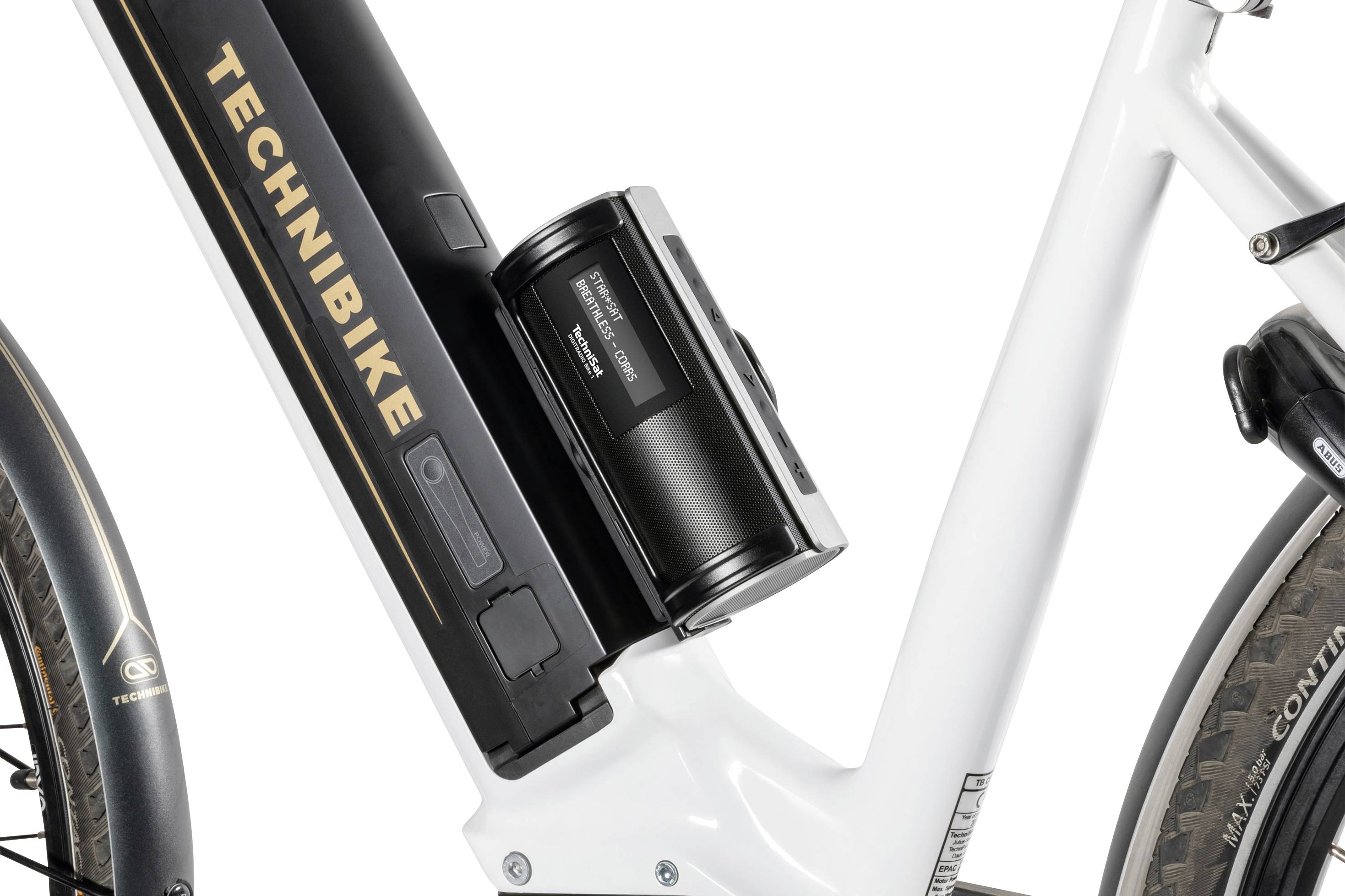 Cadre de vélo électrique avec batterie noire, portant la marque 'Technibike' imprimée sur la batterie, fixé sur un vélo blanc.