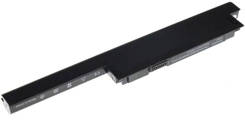 Une batterie d'ordinateur portable étroite et rectangulaire en noir, avec des symboles et des informations techniques sur sa surface.