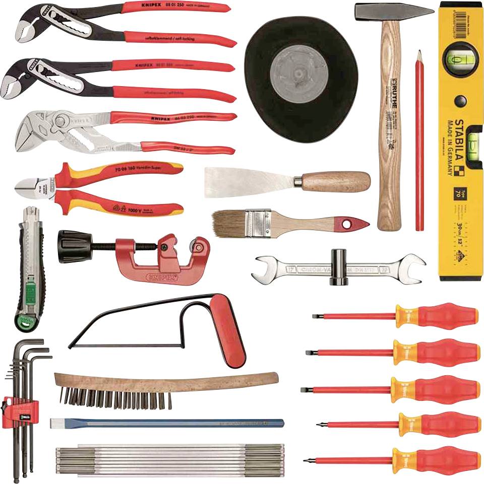 Divers outils à main, notamment des pinces, des tournevis, des pinceaux et un mètre ruban, bien rangés sur un fond blanc.