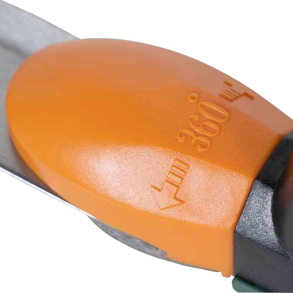 Une poignée orange avec un marquage '360°', fixée à un objet métallique. Pourrait être un outil rotatif.