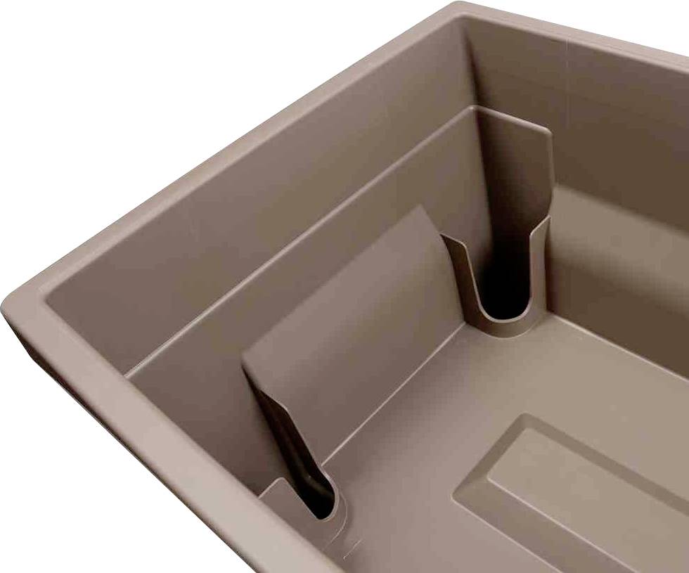 Boîte en plastique marron avec coins renforcés et séparation horizontale à l'intérieur. Adaptée au stockage ou au transport.