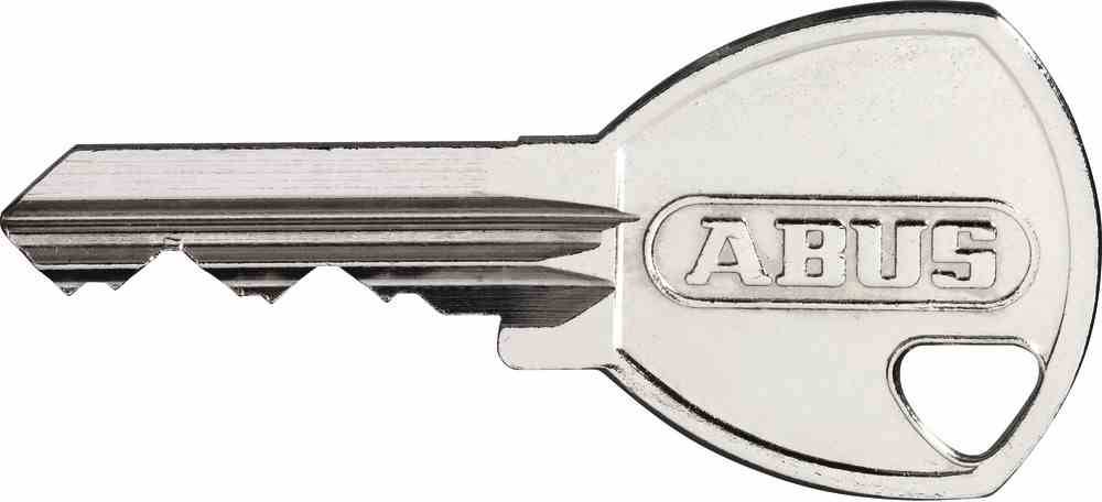 Une clé argentée portant le nom de marque 'ABUS' gravé sur la tête.