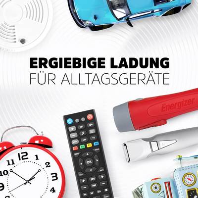 Publicité pour piles avec un détecteur de fumée, une voiture télécommandée, un réveil, une télécommande, une lampe de poche et un rasoir. Texte : 'Charge performante pour appareils du quotidien'.