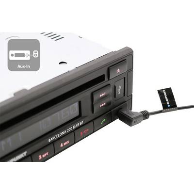 Autoradio avec entrée AUX, port USB et lecteur CD. L'affichage indique 'Barcelona 200 DAB BT'. Le câble est branché.