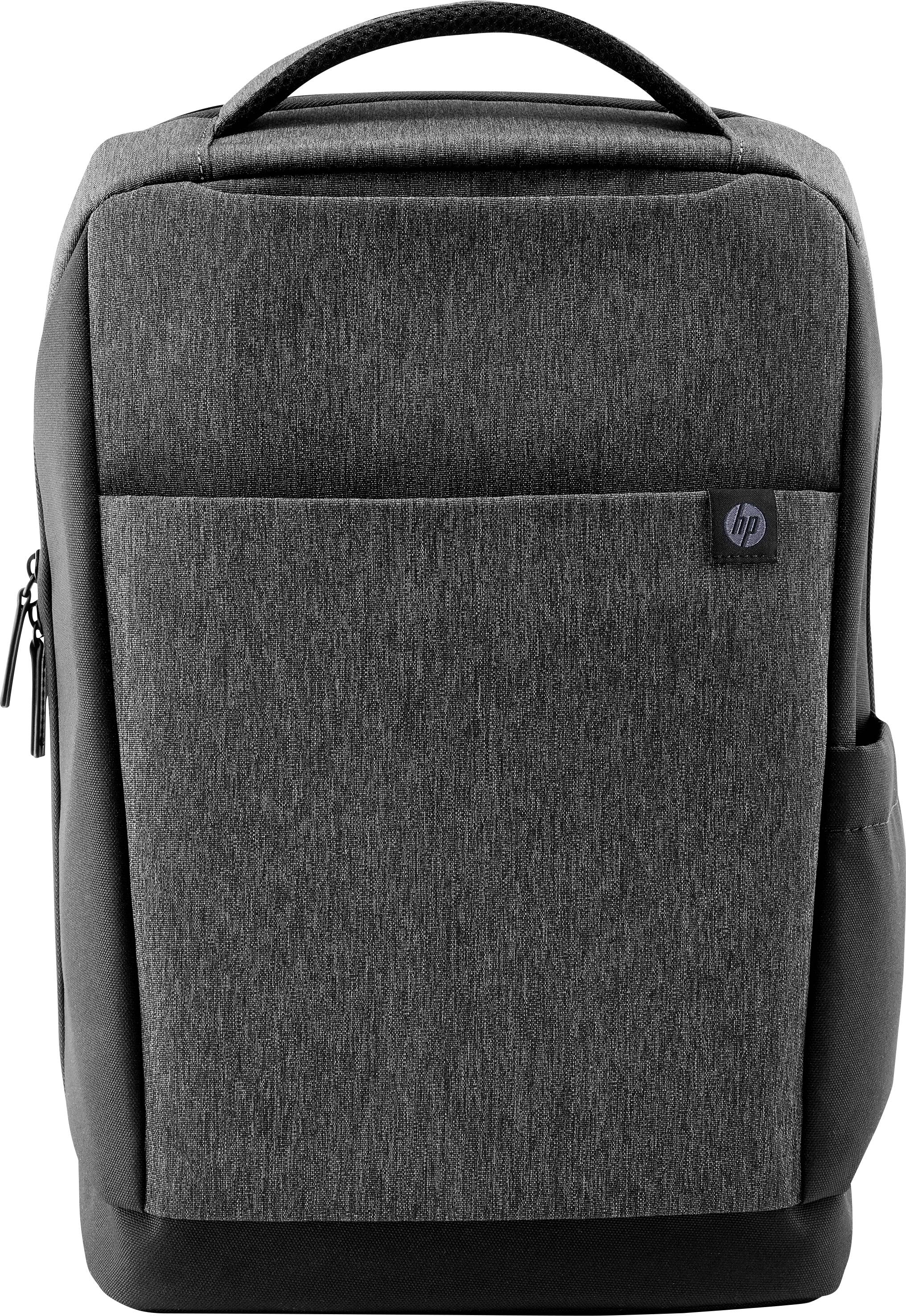 Un sac à dos gris avec une poignée de transport et une fermeture éclair. À l'avant se trouve une petite poche. Sur la poche, il y a un petit logo 'hp'.
