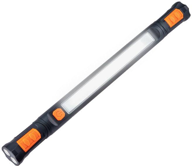 Une longue lampe de travail LED rectangulaire avec un boîtier noir et des boutons orange aux extrémités.