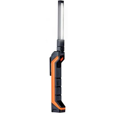 Lampe de travail portable avec poignée noire et accent orange, bande LED longue et étroite, positionnée verticalement.