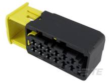 Un adaptateur de connecteur noir et jaune à plusieurs bornes, adapté pour les connexions électriques dans les véhicules.