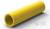 Tube en plastique jaune avec l'avant ouvert et rond, montrant sa structure interne. L'arrière-plan est flou et neutre.