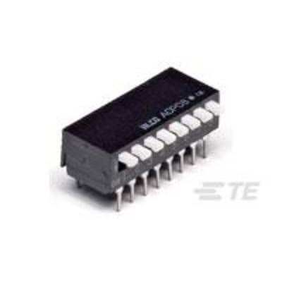 Un circuit intégré (CI) avec plusieurs broches métalliques, portant l'inscription « WDC 65C02S » ; un composant essentiel dans les dispositifs électroniques.