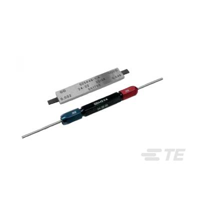 Deux composants électriques côte à côte, l'un portant l'étiquette '593449-4'. Principalement argentés avec des extrémités rouges et bleues.