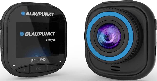Deux caméras embarquées Blaupunkt : à gauche avec écran et touches de commande, à droite avec un objectif remarquable.