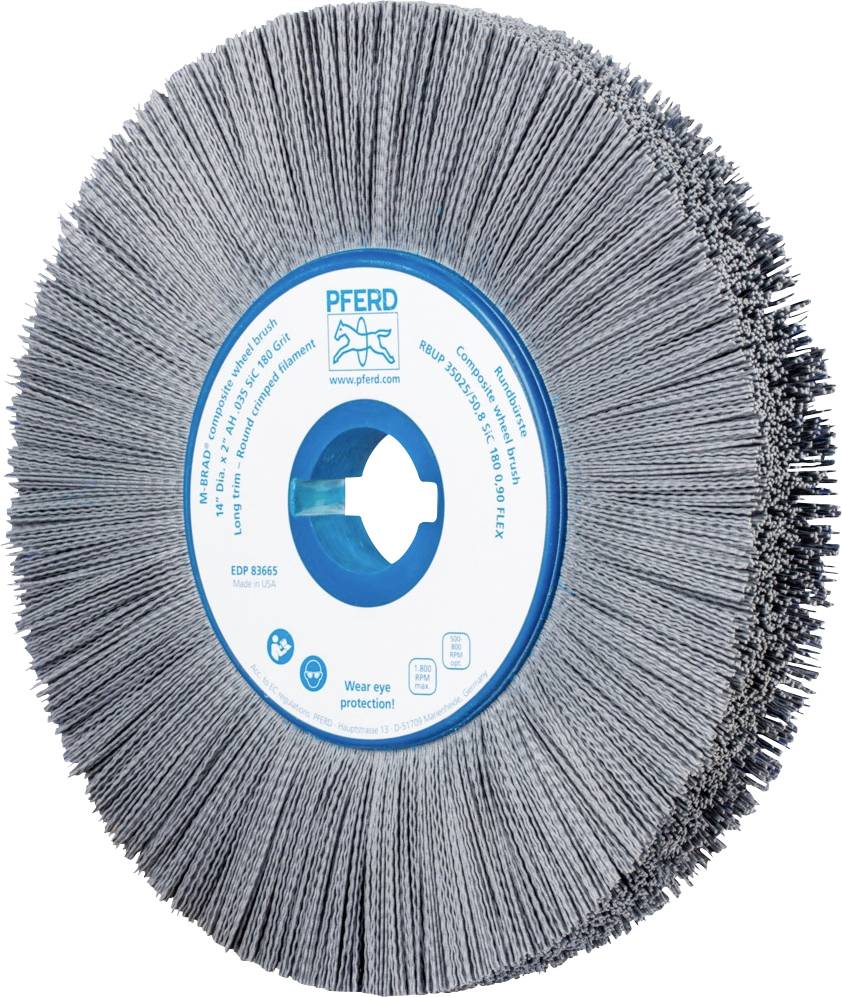 'Brosse circulaire PFERD', poils métalliques gris en forme de disque, centre bleu et blanc avec logos de produit et avertissement de sécurité 'Portez une protection des yeux !'