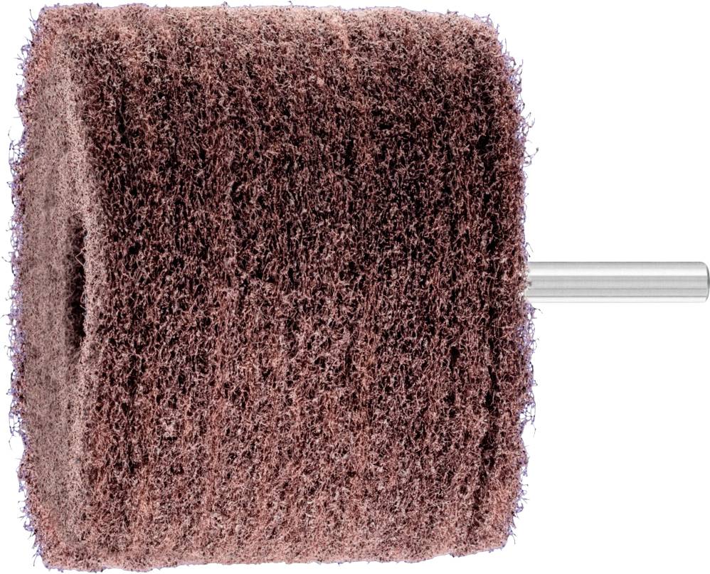 Un cylindre de meulage avec une surface abrasive rouge et un arbre argenté, utilisé pour le traitement de surface dans l'usinage du métal et du bois.