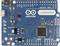 Contrôleur Arduino Leonardo, carte de circuit imprimé bleue avec différents ports et composants pour des projets électroniques et de programmation.