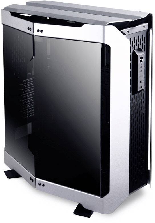 Un boîtier d'ordinateur élégant avec des panneaux de verre et un cadre argenté, reposant sur de petits pieds. Idéal pour les constructions de PC modernes.